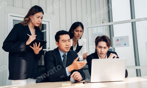 Preview: Business people are working and brainstorming discussed about work.