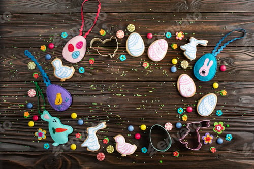 Preview: Candies, cookie cutters, sewed felt toys and cookies in shape of egg chicken and rabbit