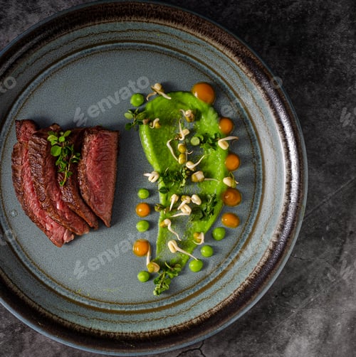 Preview: Beef steak food styling