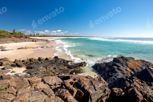 Preview: Cabarita Beach on a clear warm autumn day in New South Wales, Australia