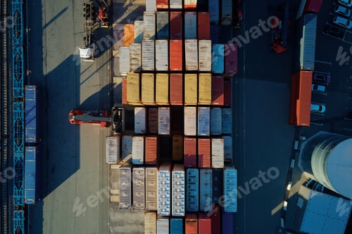 Vista previa: Containers warehouse, aerial view. Shipping and logistic concept
