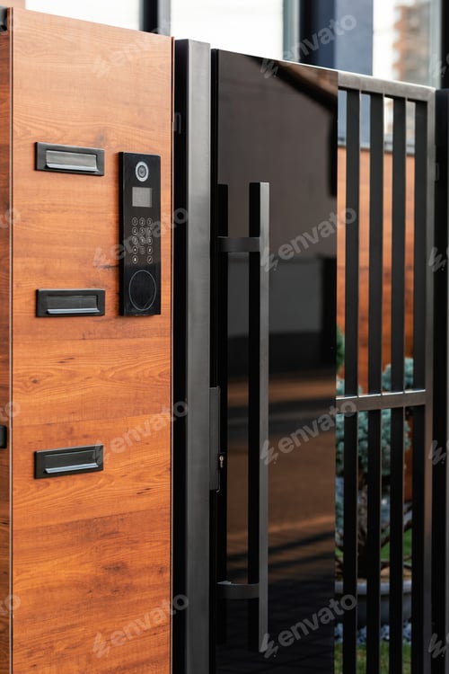 Preview: Intercom on main gate of residential building.