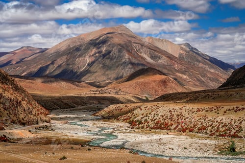 Preview: Mountain river valley in Yunnan