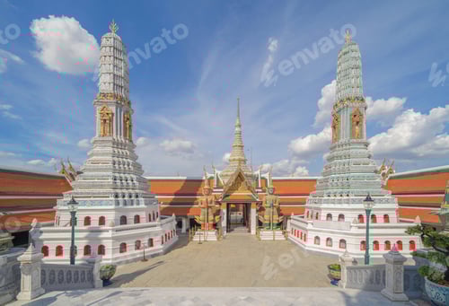 Preview: Golden pagoda at Temple of the Emerald Buddha in Bangkok, Thailand. Wat Phra Kaew and Grand palace