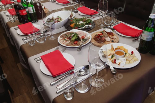 Preview: Luxury catering at restaurant wedding reception
