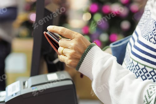 Preview: Paying for shopping