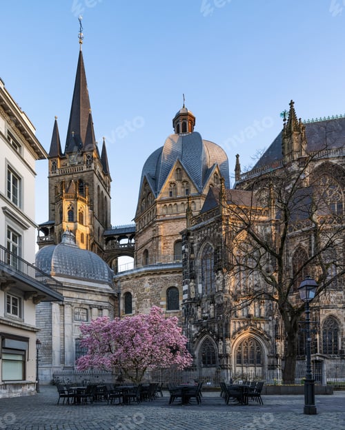 Preview: Scenic view of the beautiful architecture of Aachen, Germany