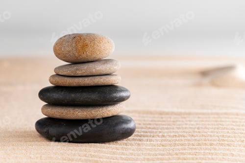 Preview: Japanese zen garden with stone in raked sand