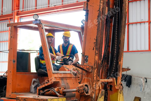 Preview: Industry engineer worker at factory