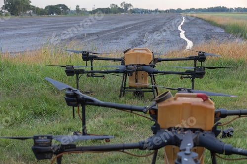 Preview: Agricultural drones and agricultural crops,