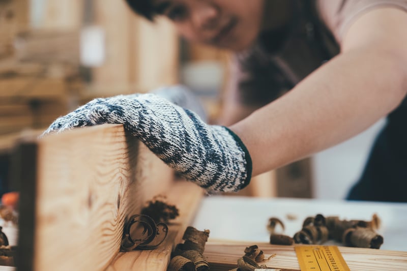 Capenter in 64 Robin Drive, Ipswich, Suffolk, England IP2 0TF