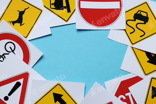 Preview: Driving school and driving lessons concept, education concept