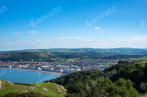Preview: Llandudno Sea Front in North Wales, UK