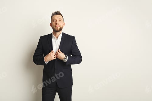 Preview: Handsome young caucasian businessman