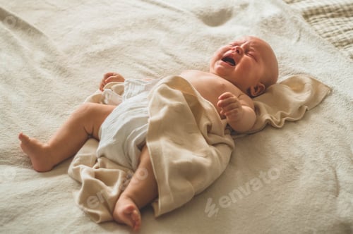 Preview: Crying hungry newborn baby