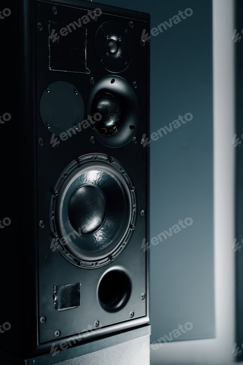 Preview: professional sound speakers synthesizers midi controllers music composer musician recording studio