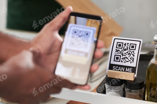 Preview: Customer Scanning QR Code on Counter