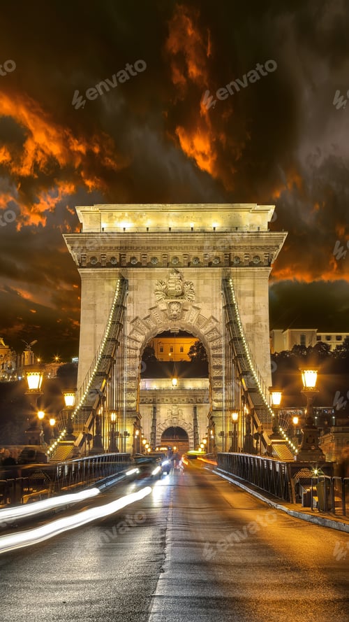 Preview: Amazing night scene with traffic on Széchenyi Chain bridge over Danube river.