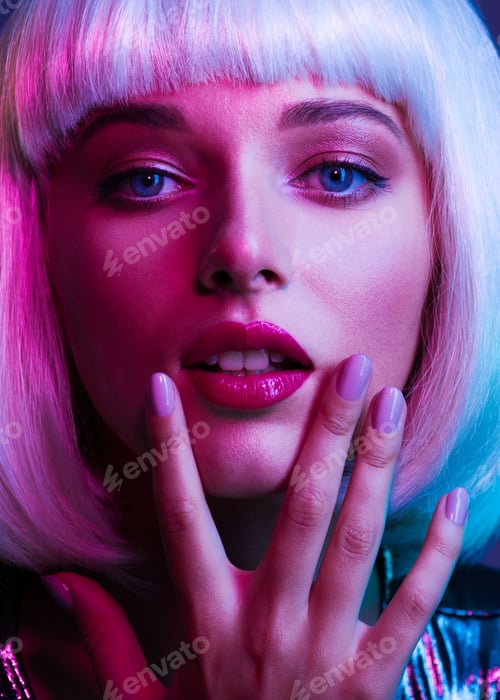 Preview: Glamour fashion girl. Beauty face with bright makeup. Young beautiful woman