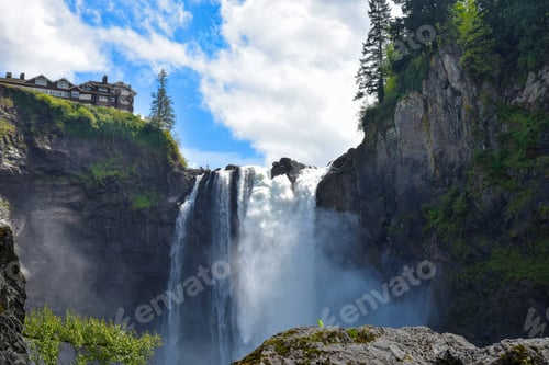 Preview: Snoqualmie falls big waterfall.