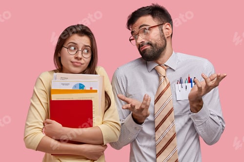 Preview: Pupils of highschool have clueless expressions, look doubtfully at each other, cant decide on which