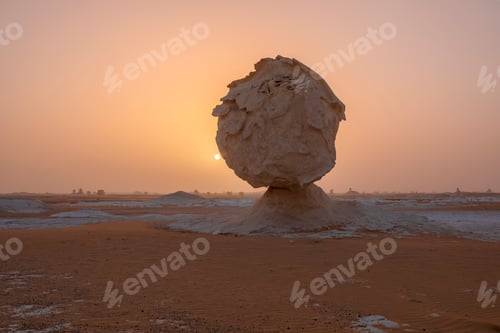 Preview: Chalk rocks in the White Desert at sunset. Egypt, Baharia