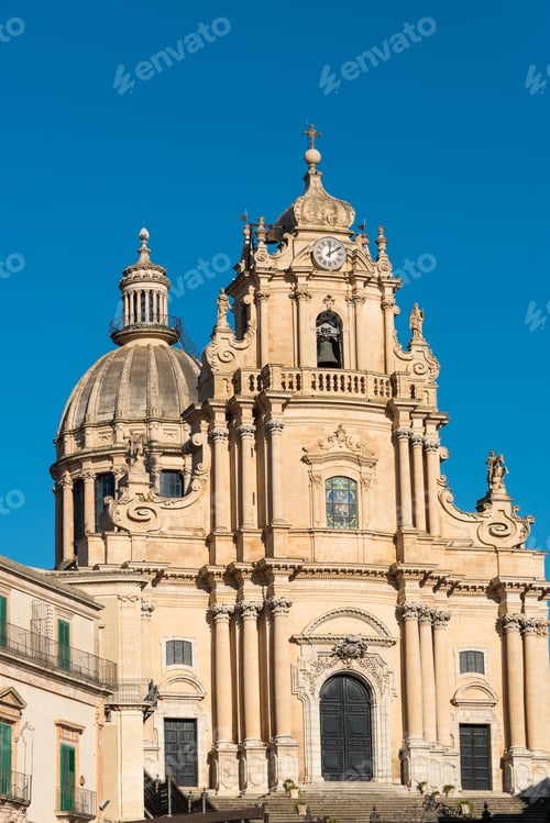 Preview: The baroque cathedral in Ragusa