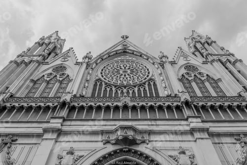 Preview: Templo Expiatorio León