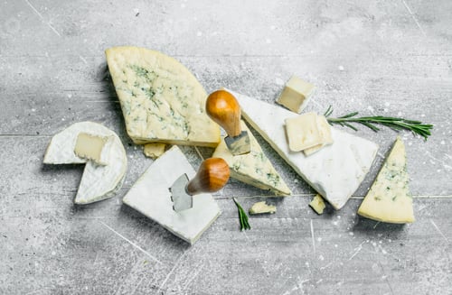 Preview: Blue and brie cheese with rosemary.