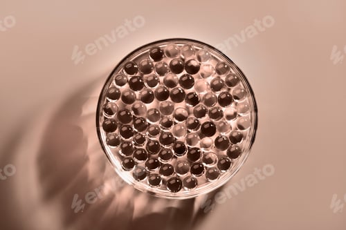 Preview: Sample of gel bubbles in petri dish in mocha mousse shades