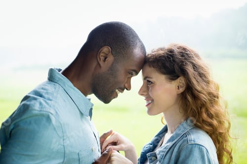 Preview: A young man and woman, a couple.