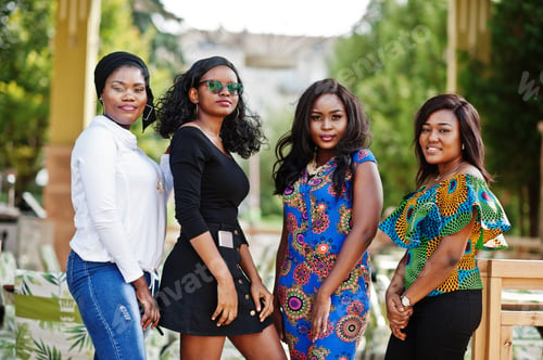 Preview: Group of african womens