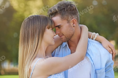 Preview: Every day is sunny when you are in love...
