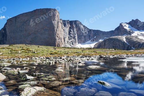 Preview: Wind river range