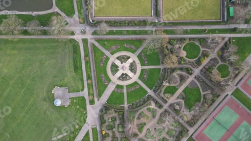 Preview: a bird's eye view of a green area and park