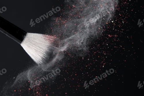 Preview: Makeup brush with white powder