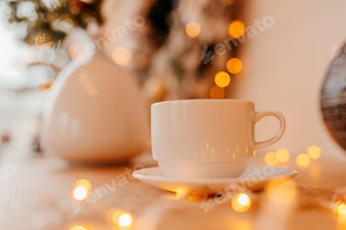 Preview: Mug at a Christmas lights