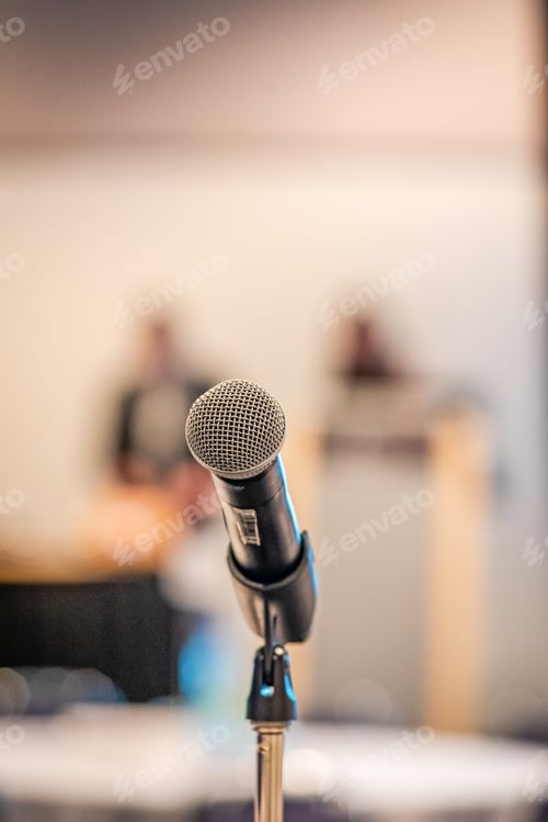 Preview: Portrait of a microphone in a conference room