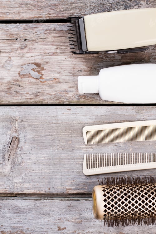 Preview: Combs, shampoo and electric clipper.