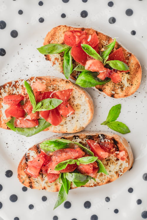 Preview: Delicious Bruschetta Appetizers with Tomatoes and Basil