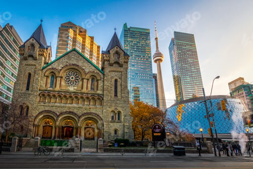 Preview: Panoramic view of St Andrew's Presbyterian Church and CN Tower - Toronto, Ontario, Canada