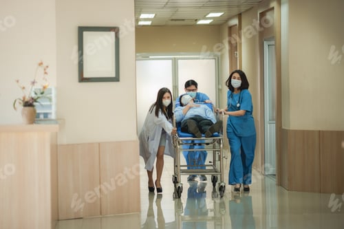 Preview: emergency patient concept, professional doctor working for help emergency patient at hospital