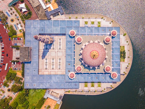 Preview: Kuala Lumpur Downtown, Malaysia, urban city in Asia.