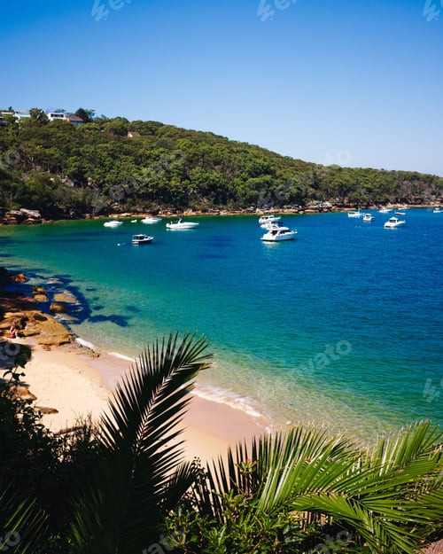 Preview: Boats and beaches