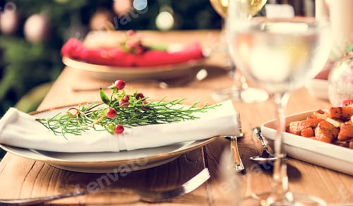 Preview: Christmas Family Dinner Table Concept