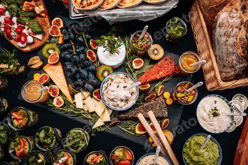 Preview: Fourchette table with various tasty food