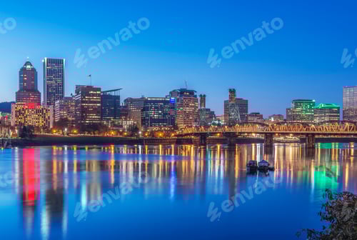 Preview: Illuminated buildings in Portland city skyline, Oregon, United States