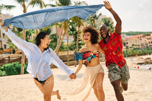 Preview: Young people having fun on the beach