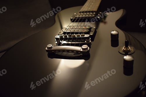 Preview: Guitar close up