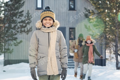 Preview: African American boy in winterwear